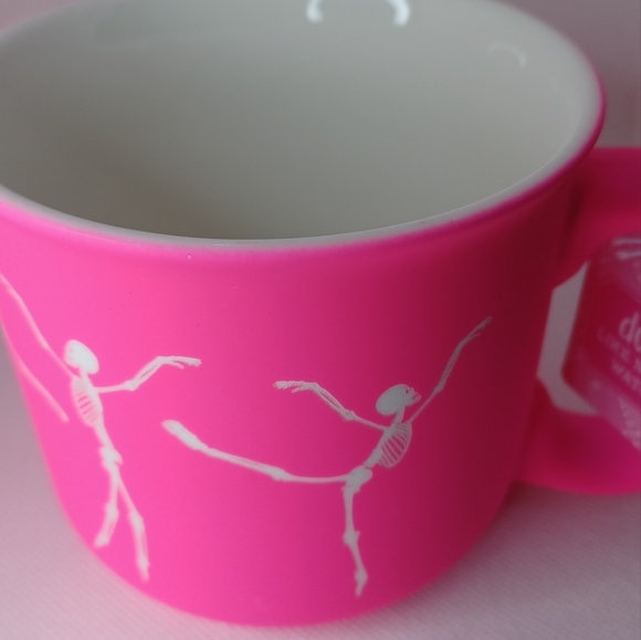 Sunday morning pink skeleton coffee cup NWT - Picture 1 of 7